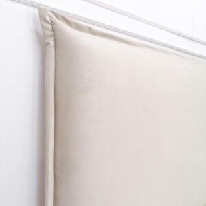 łóżko tapicerowane z zagłówkiem 