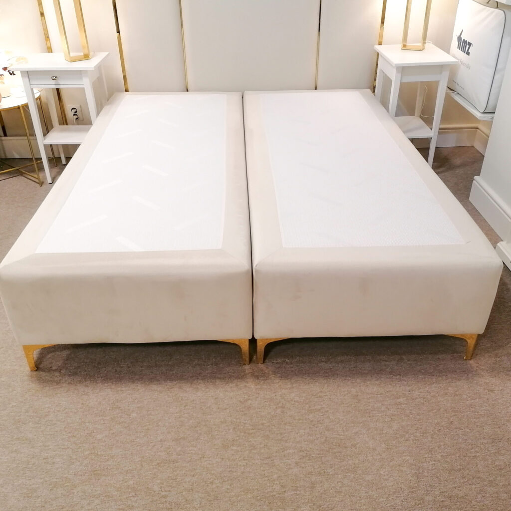 łóżko tapicerowane kontynentalne
